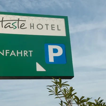 Taste Smart Hotel 3*